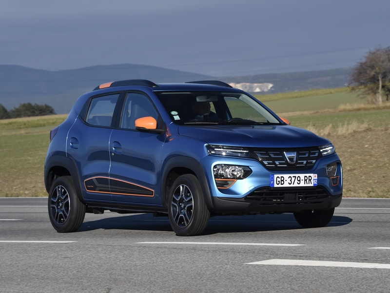 Dacia Spring vítězem AutoBest 2022